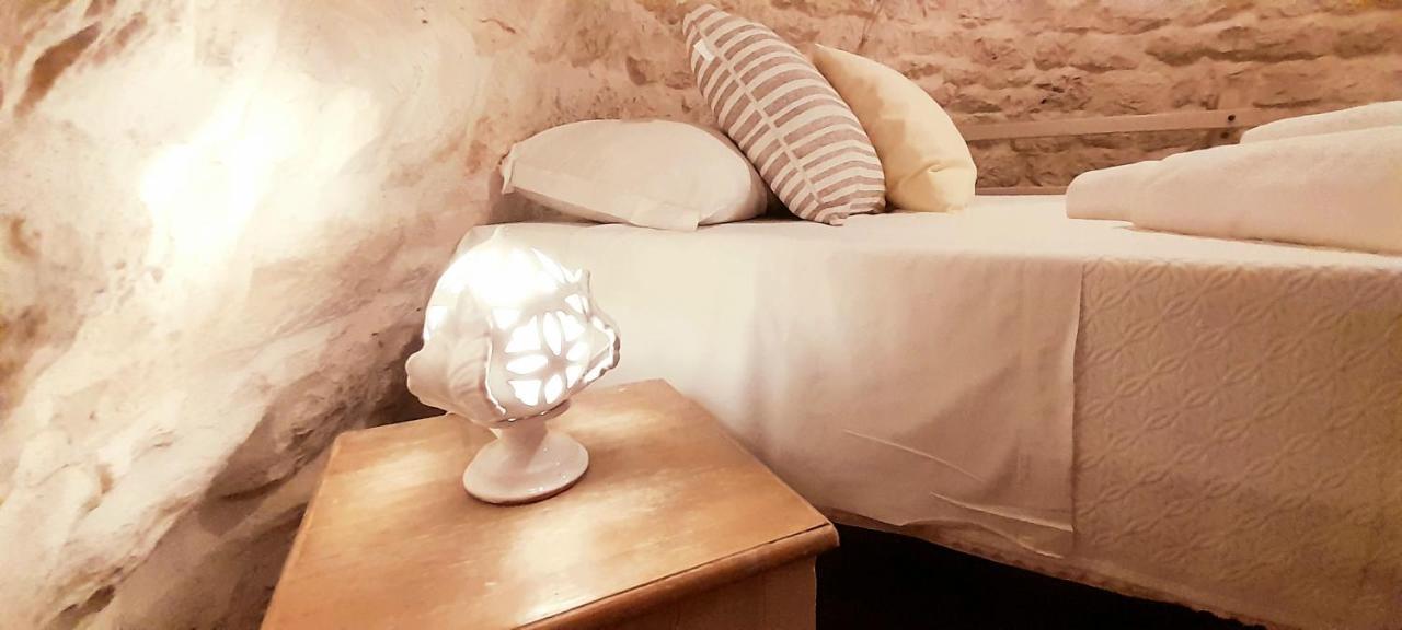 Trulli Antica Fonte Luxury Suite ألبيروبيللو المظهر الخارجي الصورة